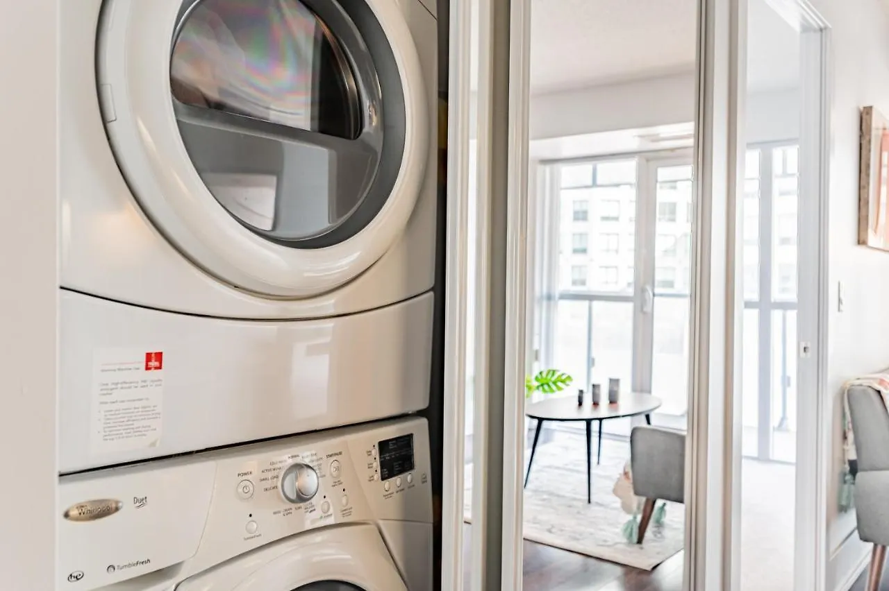 Rs Tridel Boutique Suites 多伦多 0*,  加拿大